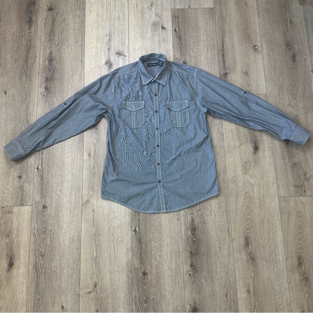 NWOT MICHAEL BRANDON Men’s Button Up Size Medium